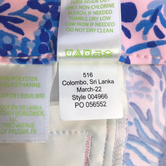 Lilly Pulitzer Reid High Tide 9” Pull-On-Short - Picture 7 of 11